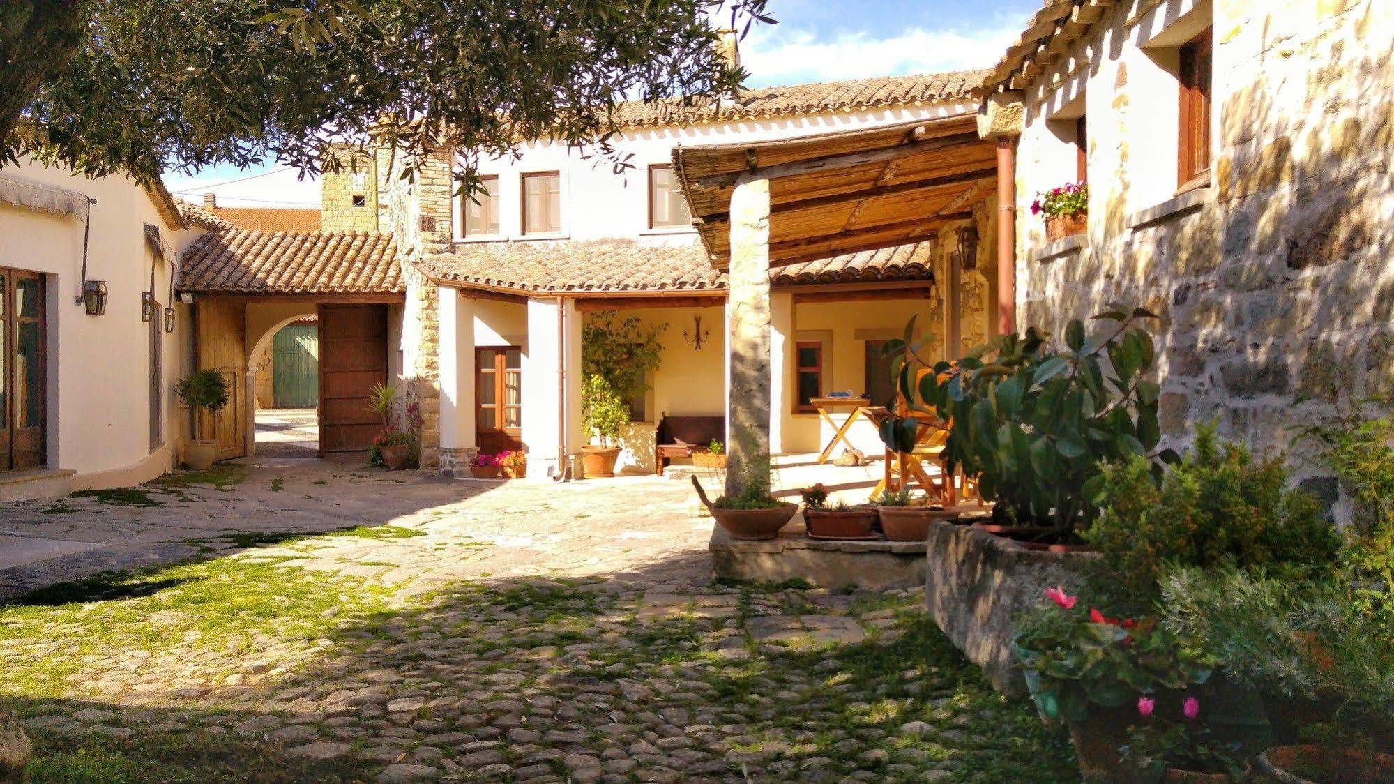 Il Borgo Dell'Arcangelo Tuili Dış mekan fotoğraf